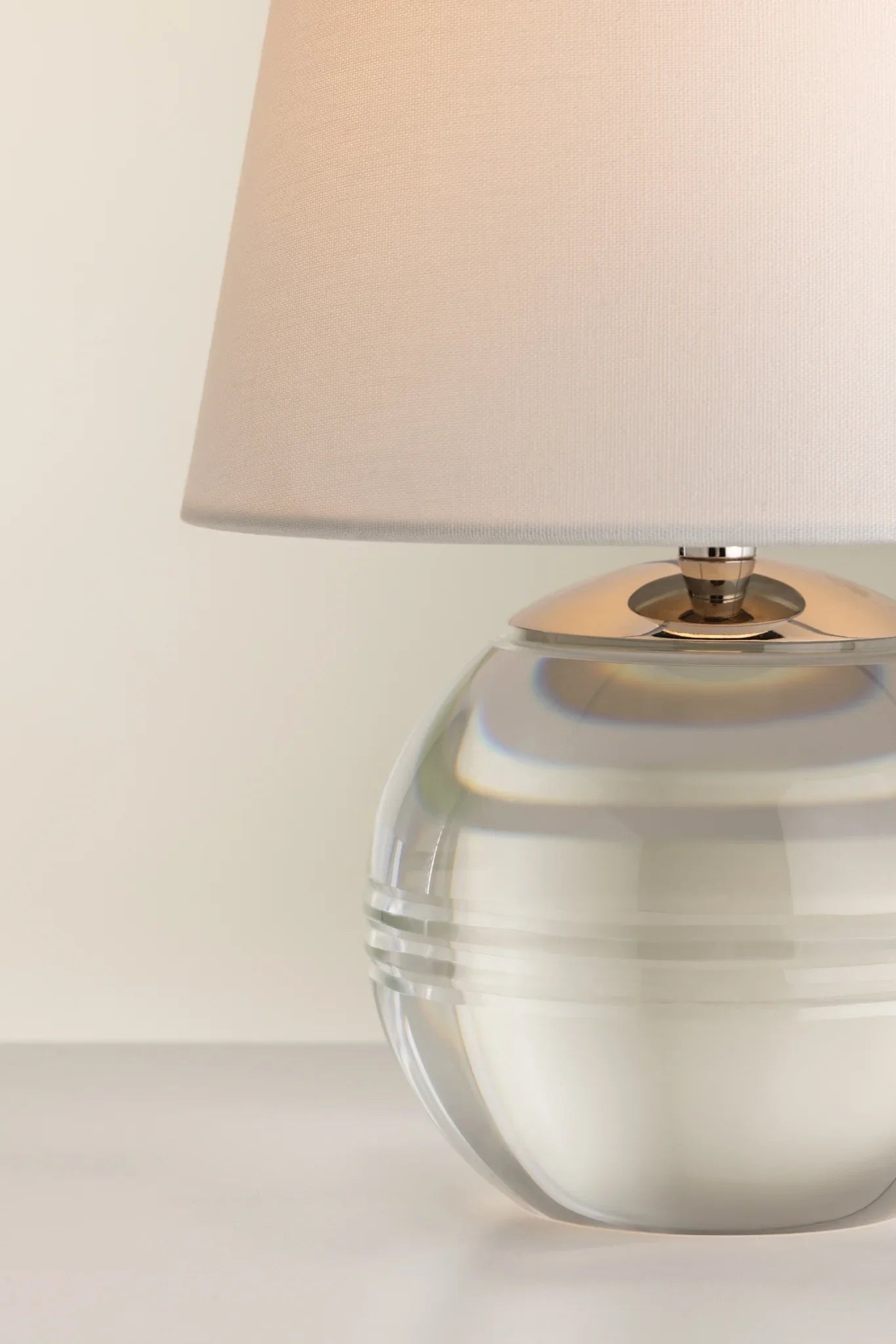 Lampe de table rechargeable Nicole